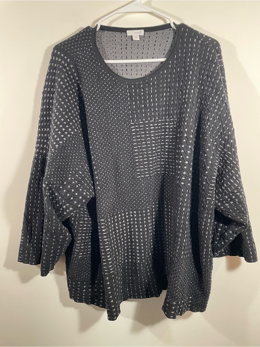 J Jill black oversized boxy Lagenlook top w/sashiko pattern. XL